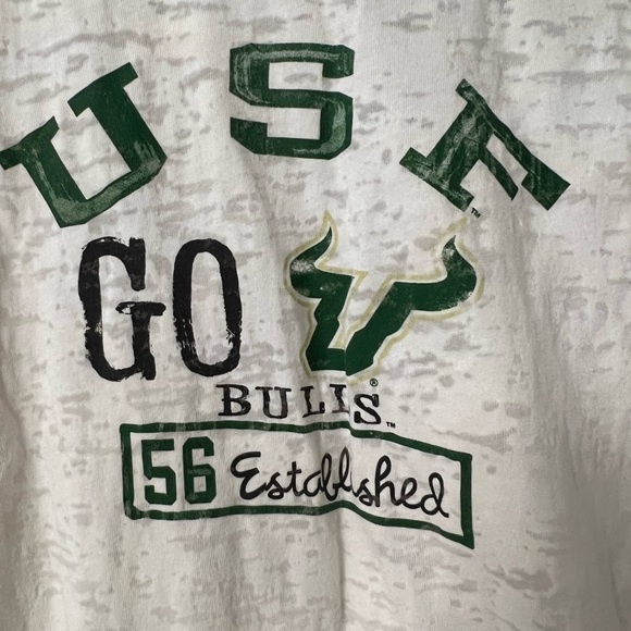 USF Go Bulls Shirt Size Extra Large (XL) 🐂🤘 - Picture 1 of 4